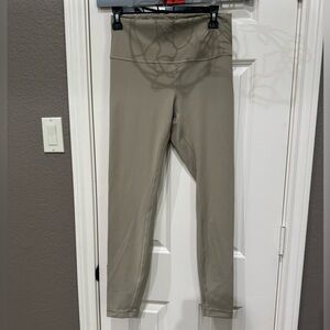 Lululemon High Rise Align 28”